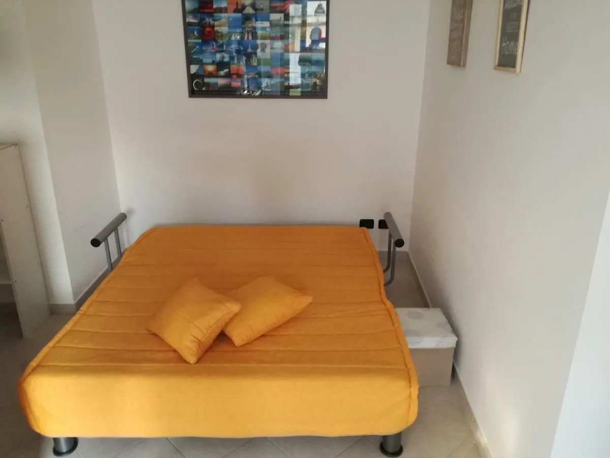 Goodstay Casa Tati Lecce 0*,  Italy